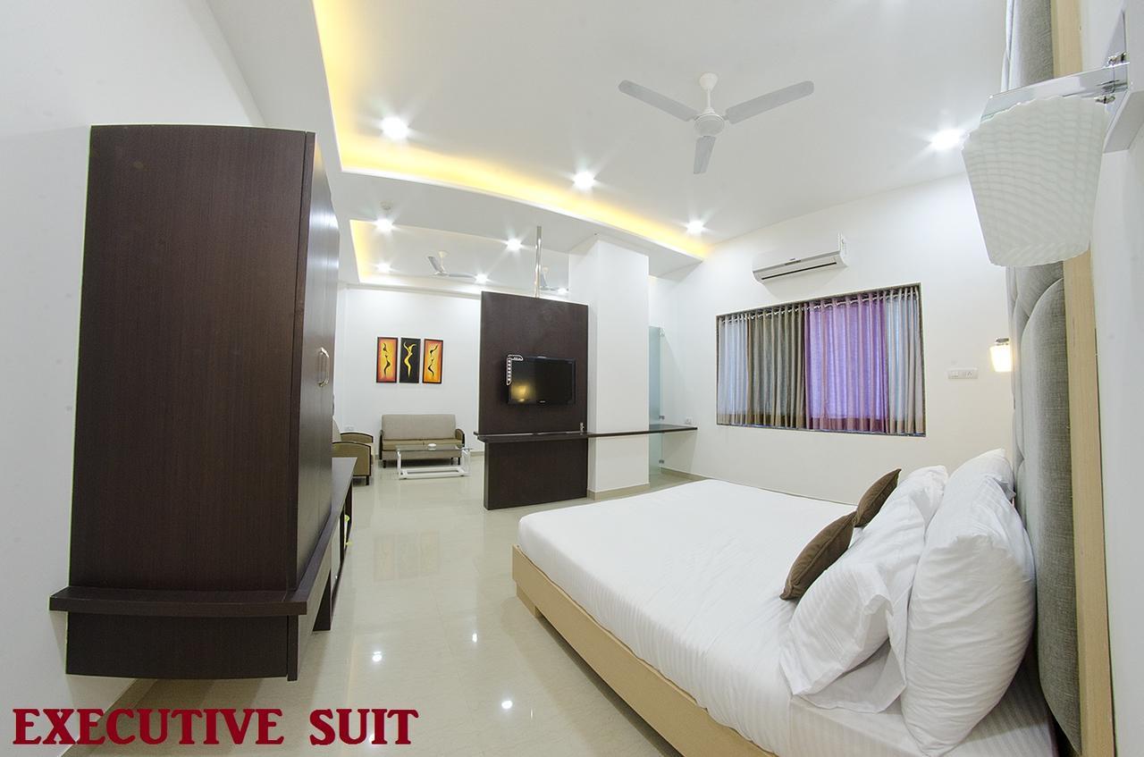 Jk Rooms 109 Hotel Mayur ナーグプル エクステリア 写真